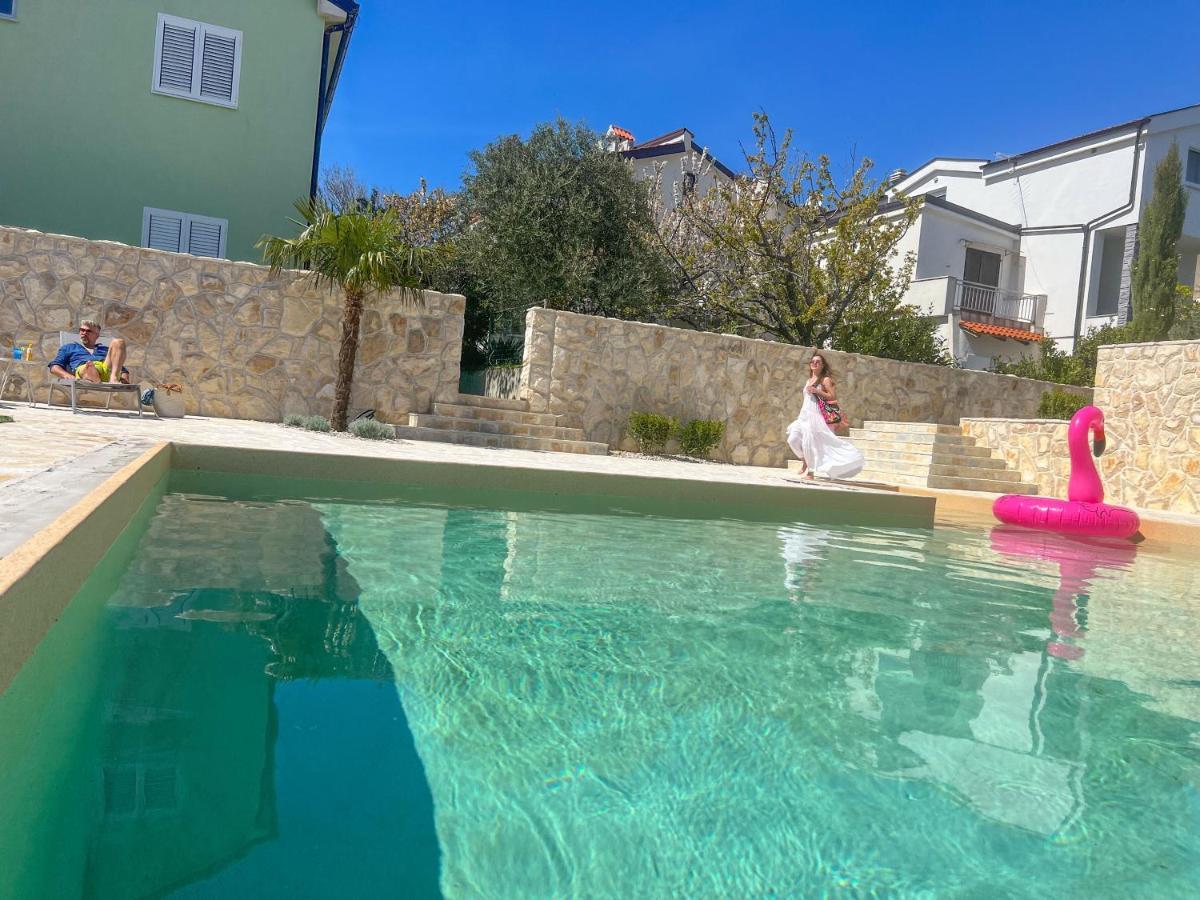 Apartment Baska Mit Poolarea - Krk, Kroatien 외부 사진