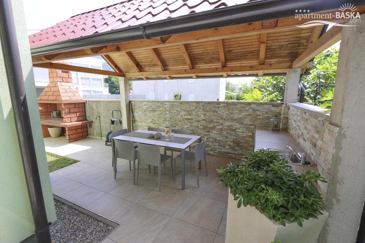 Apartment Baska Mit Poolarea - Krk, Kroatien 외부 사진