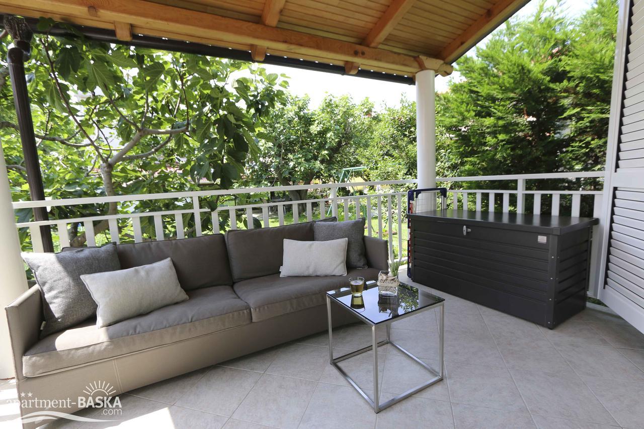 Apartment Baska Mit Poolarea - Krk, Kroatien 외부 사진