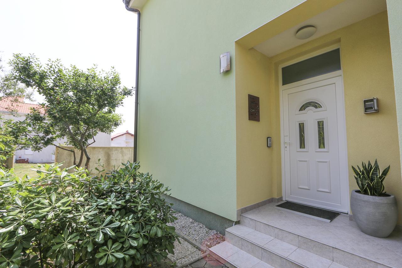 Apartment Baska Mit Poolarea - Krk, Kroatien 외부 사진